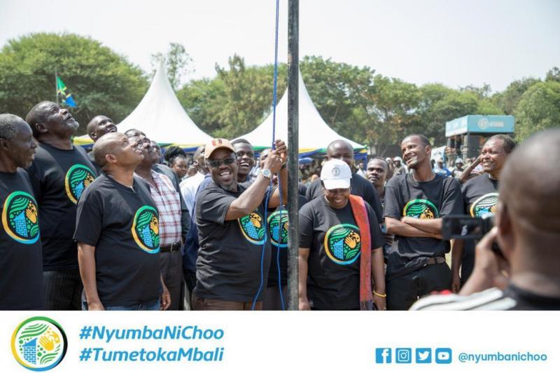Raising the flag for the #NyumbaNiChoo campaign